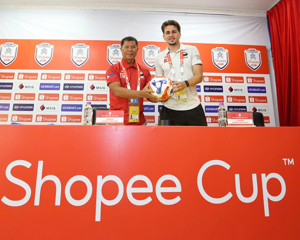 HLV Cebu đánh giá cao CAHN trước cuộc chạm trán tại Shopee Cup - Ảnh 1.