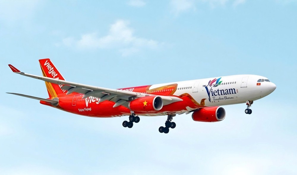 Ứng phó bão số 9: Vietjet tiếp tục tạm ngừng nhiều chuyến bay trong ngày 24/9 - Ảnh 1.