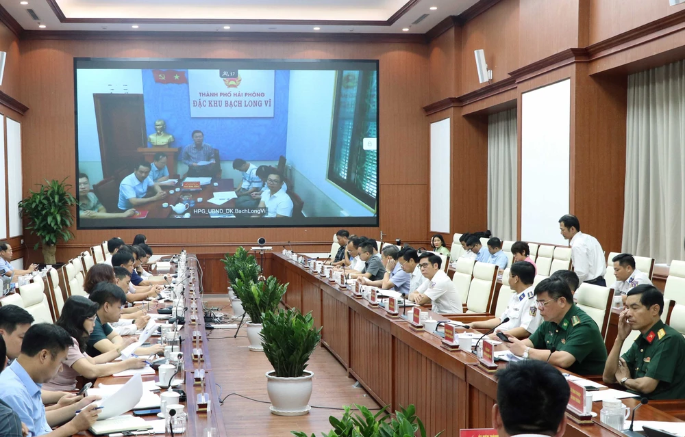 Hải Phòng họp khẩn, triển khai các biện pháp ứng phó siêu bão RAGASA - Ảnh 3.
