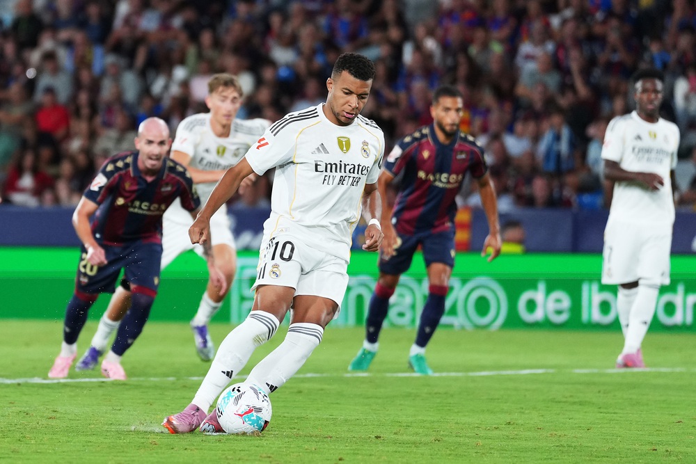 Real Madrid: Trên đỉnh Mbappe - Ảnh 1.