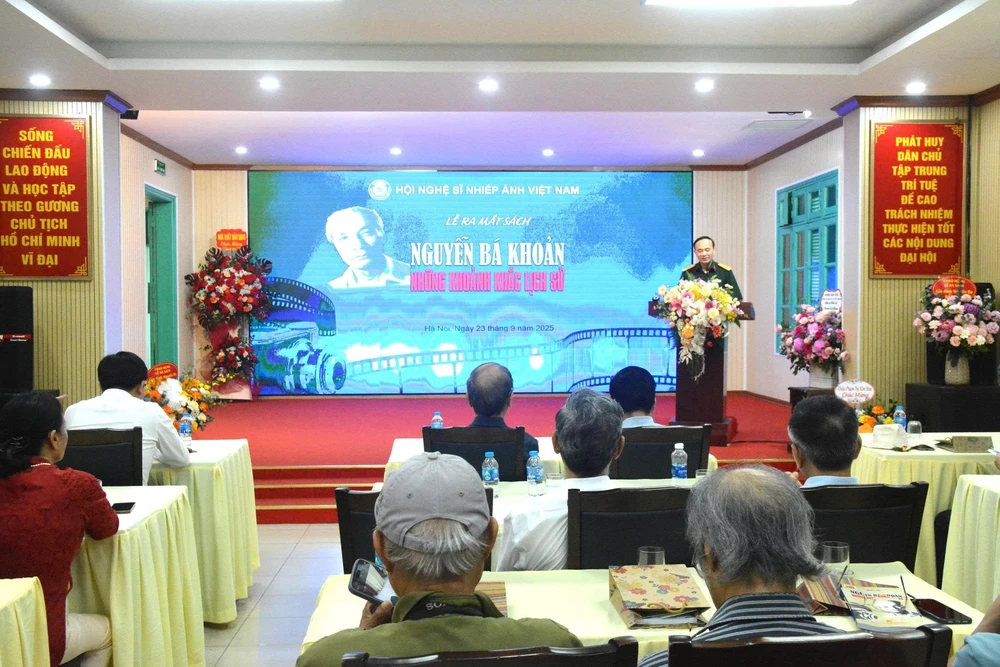Nguyễn Bá Khoản - người ghi lại lịch sử bằng ảnh  - Ảnh 1.