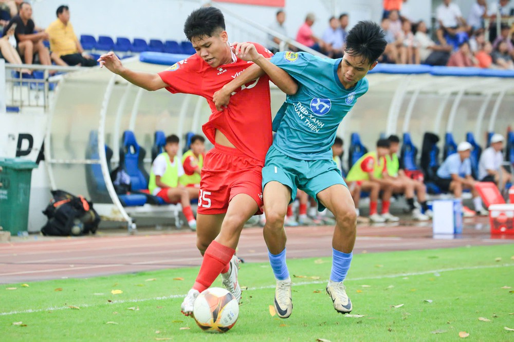 Tin nóng bóng đá Việt Nam hôm nay 25/9: VTV sở hữu bản quyền 3 trận sân khách của ĐT Việt Nam; HLV Cebu không chọn được cầu thủ hay nhất CAHN - Ảnh 3.
