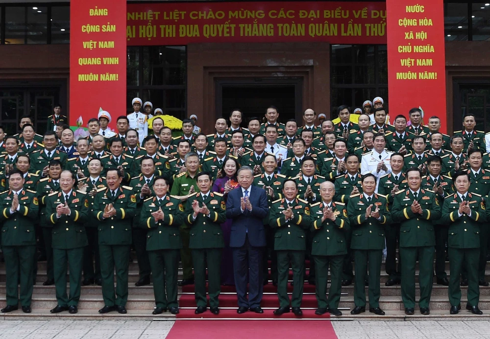 Tổng Bí thư Tô Lâm dự Đại hội Thi đua Quyết thắng toàn quân lần thứ XI giai đoạn 2020 - 2025 - Ảnh 2.
