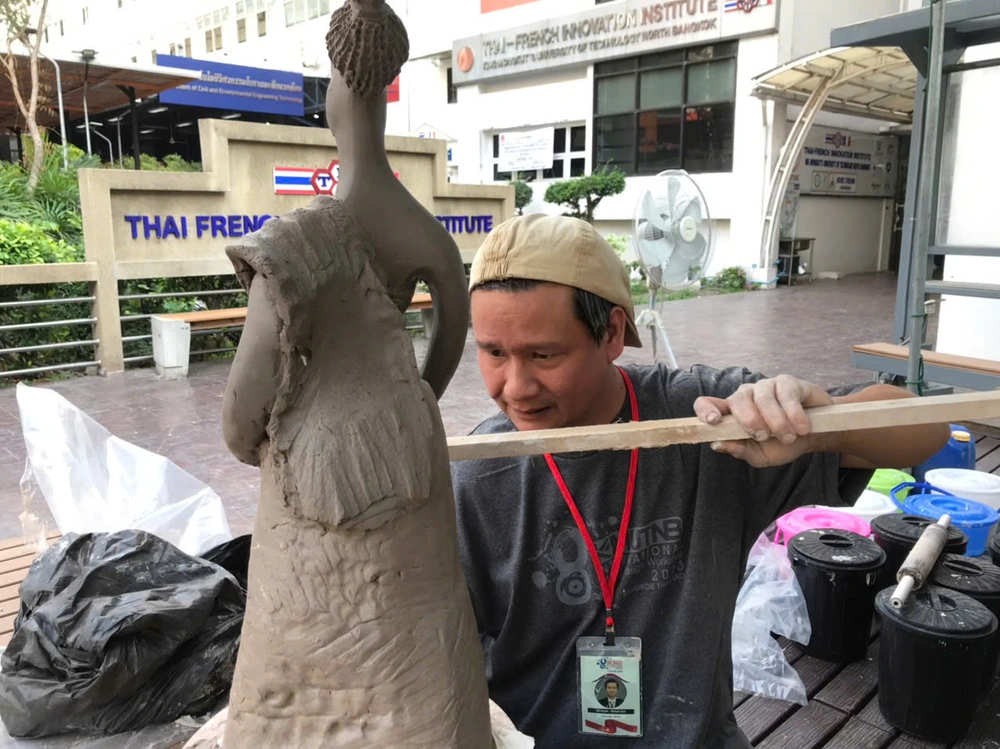 &quot;CHƠI ĐẤT V&quot; – Hành trình 30 năm nghệ thuật gốm của họa sĩ Phan Thanh Sơn - Ảnh 3.