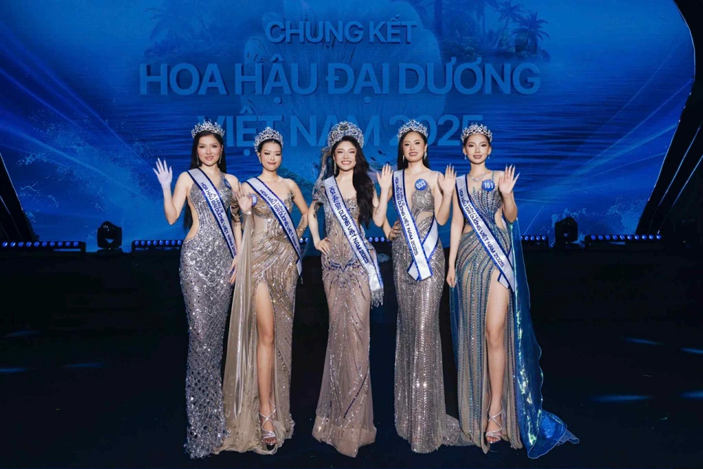 Diễm Châu: Từ cô gái rụt rè đến danh hiệu Á hậu Đại dương Việt Nam - Ảnh 5.