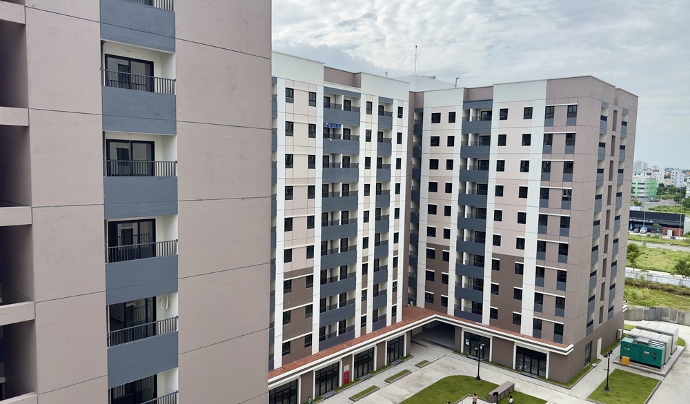 Rà soát tiến độ, thúc đẩy hoàn thành các dự án nhà ở xã hội - Ảnh 3.