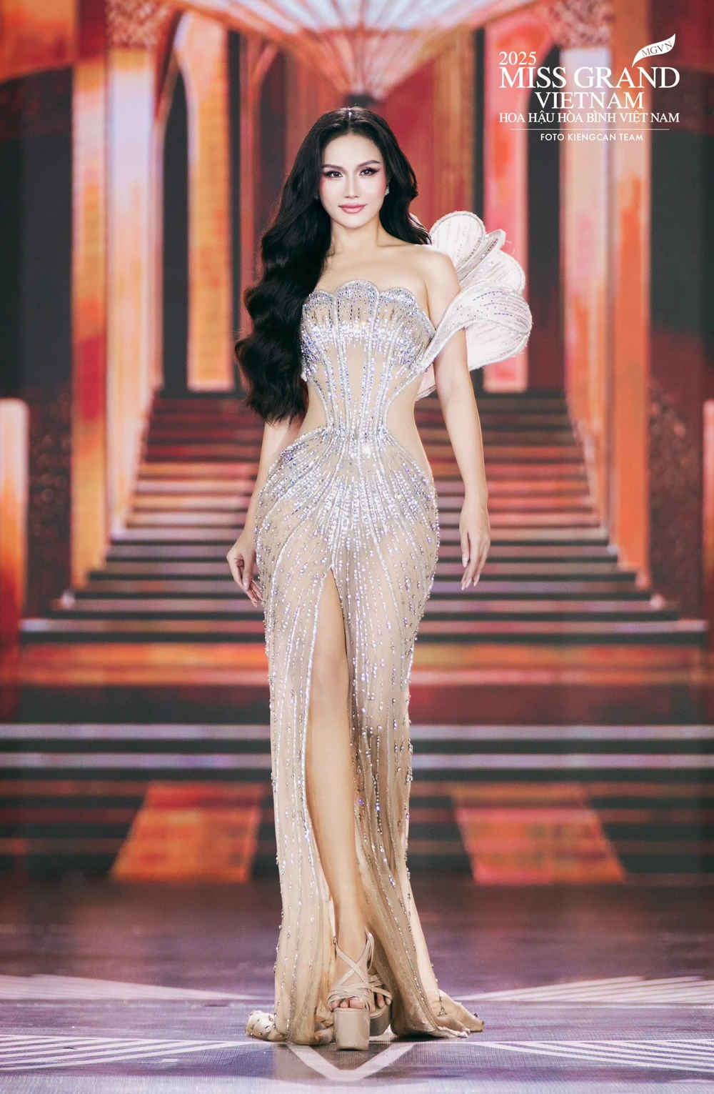 Ca sĩ Phan Như Thùy sau Miss Grand Vietnam 2025: “Được nhiều hơn mất” - Ảnh 2.