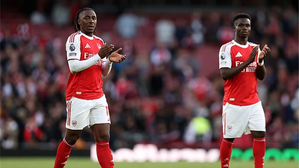 TRỰC TIẾP bóng đá Newcastle vs Arsenal: Saka trở lại đội hình xuất phát  - Ảnh 2.