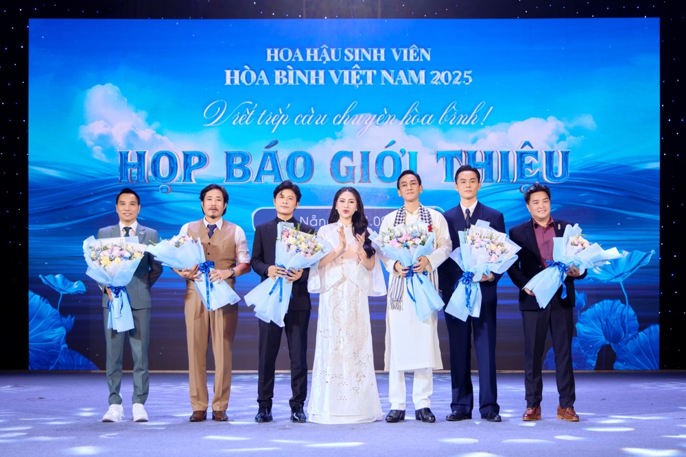 Nhạc sĩ Nguyễn Văn Chung ngồi ghế nóng Hoa hậu Sinh viên Hòa bình Việt Nam - Ảnh 1.