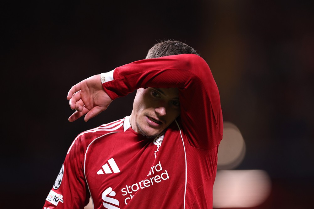 Huyền thoại MU chê Florian Wirtz đang làm hại Liverpool, không nên được ra sân nữa - Ảnh 1.