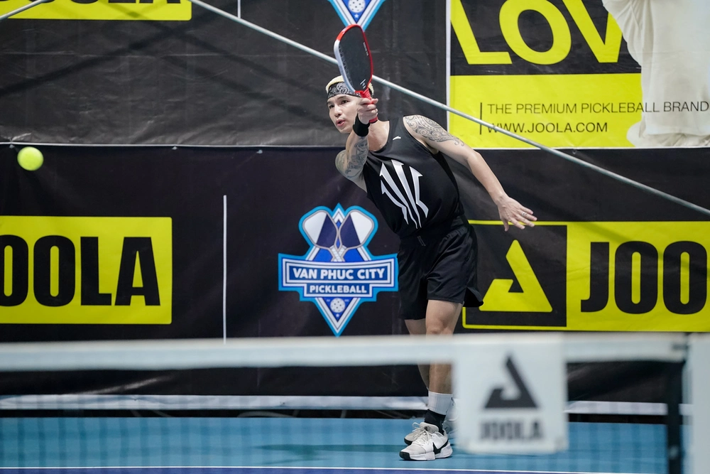 Hai ngôi sao gốc Việt hàng đầu châu Á cùng dàn sao showbiz Việt khuấy động Pickleball Clinic Rally Cup 2025 - Ảnh 5.