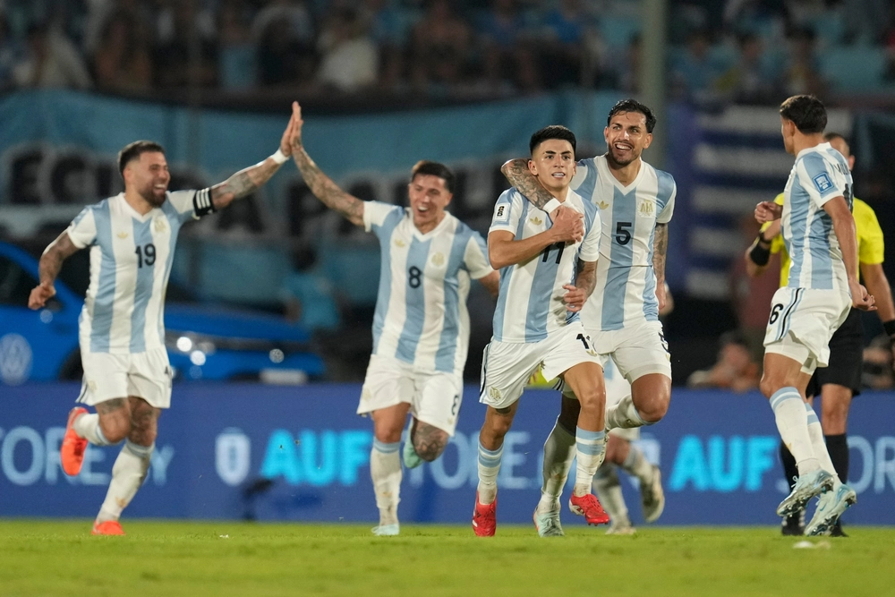 Vòng loại World Cup 2026, 06h30, ngày 5/9, sân Monumental, Argentina – Venezuela: Đến thời của những tài năng trẻ - Ảnh 1.