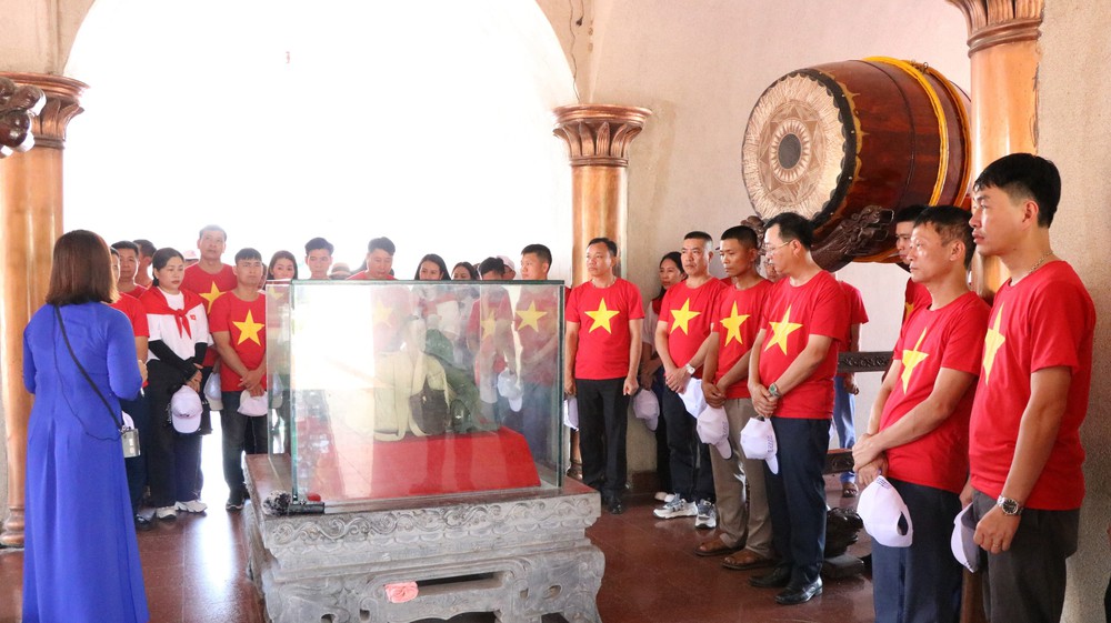 Thành cổ Quảng Trị thu hút lượng khách tăng “kỷ lục” - Ảnh 3. Thành cổ Quảng Trị thu hút lượng khách tăng “kỷ lục” - Ảnh 3.