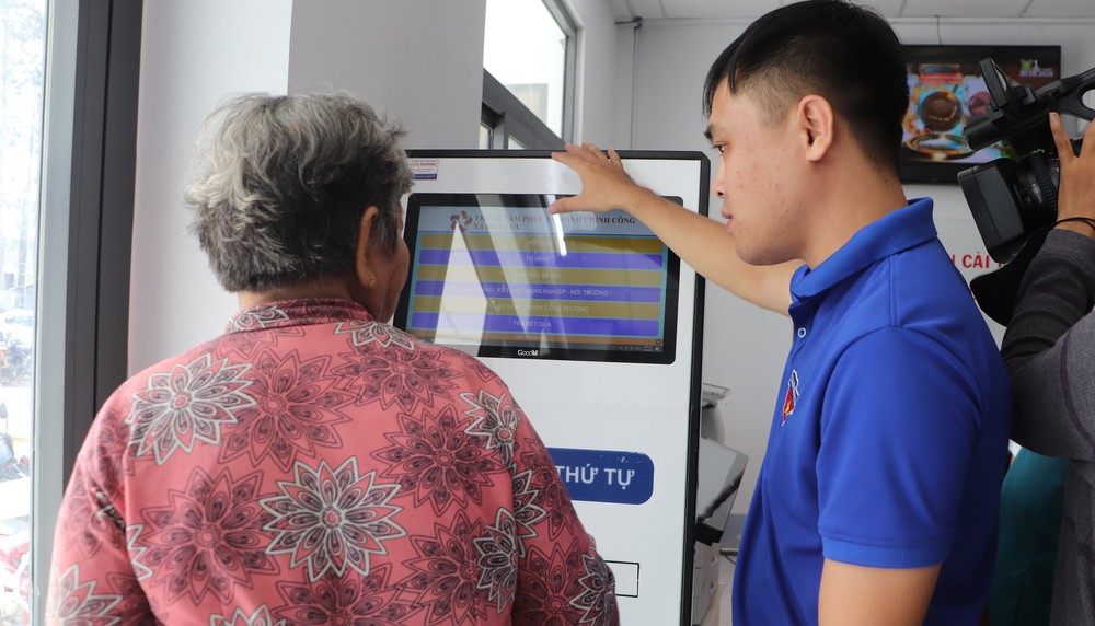 Chỉ đạo mới của Chính phủ về vận hành chính quyền địa phương hai cấp - Ảnh 2.