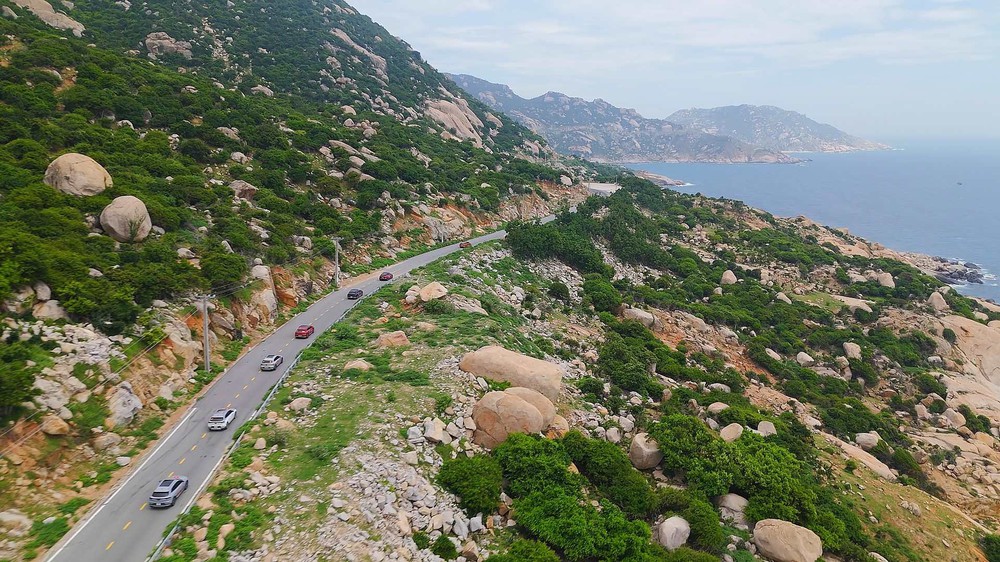 Wonder Trip 2025: Đoàn xe VinFast xuyên Việt tạo nên những khoảnh khắc đẹp như mơ - Ảnh 1.