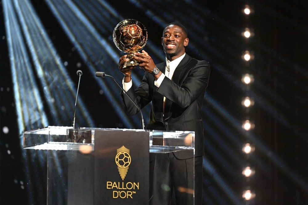 Dembele: 'Người đầu tiên chúc mừng tôi giành Quả bóng Vàng là Messi' - Ảnh 1.