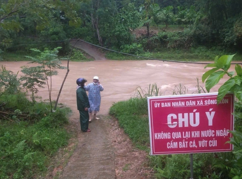 Dự báo thời tiết đêm 30/9 và 1/10: Hà Nội tiếp tục có mưa - Ảnh 3.