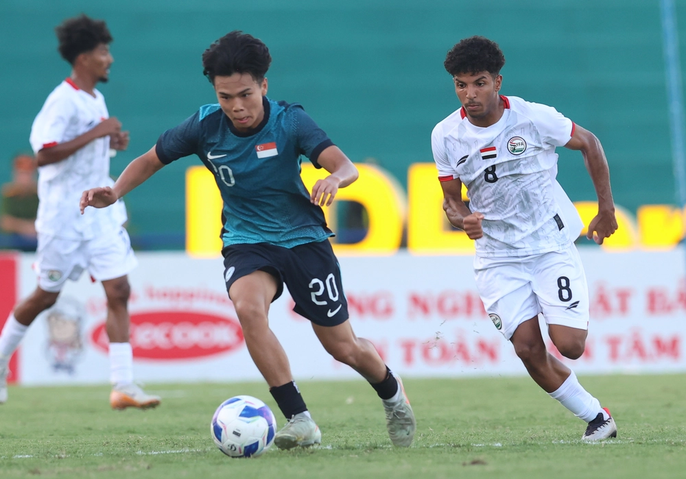 HLV U23 Singapore: ‘Chúng tôi hiểu cách U23 Việt Nam thi đấu’ - Ảnh 2.