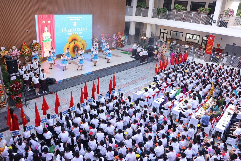 Tổ chức Lễ Khai giảng năm học 2025 - 2026 thực sự là Ngày hội toàn dân đưa trẻ đến trường  - Ảnh 1.