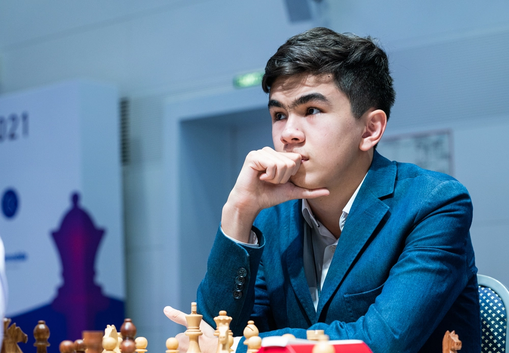Lê Quang Liêm xếp trên 'thần đồng' cờ vua Uzbekistan trên BXH thế giới - Ảnh 2.