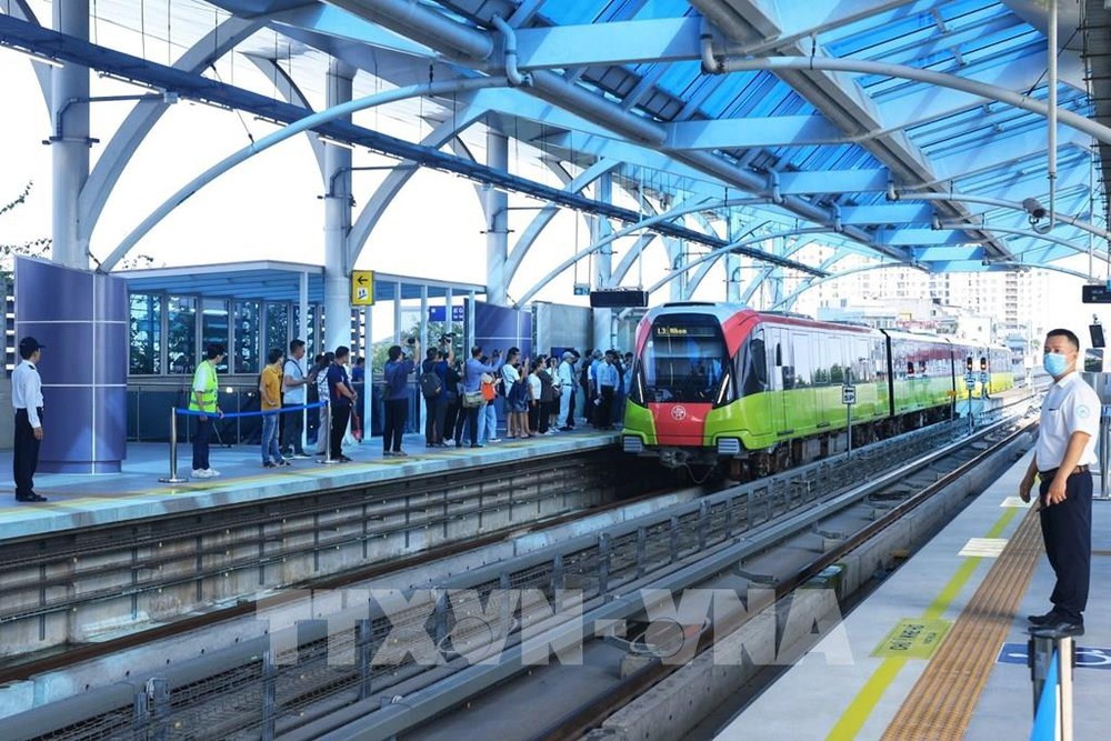 Hà Nội phê duyệt phương án tuyến đường sắt đô thị kết nối Văn Cao với Hòa Lạc - Ảnh 2.