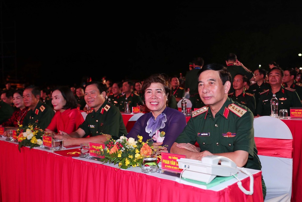 80 năm Bộ Tổng Tham mưu: Chương trình chính luận nghệ thuật “Bản hùng ca chiến thắng” - Ảnh 2.