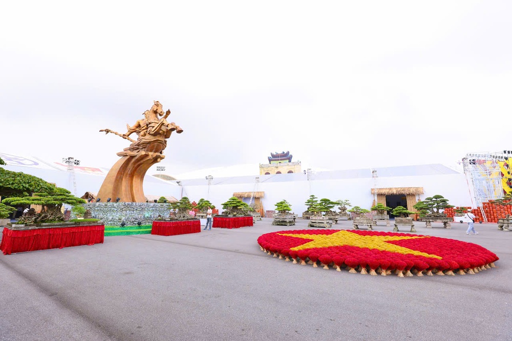 Không gian “Truyền thống và Sáng tạo Hà Nội 2025”: Nơi hội tụ tinh hoa Thủ đô xưa và nay - Ảnh 1.