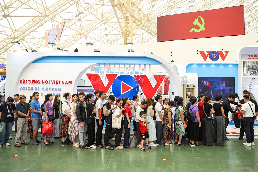 Dấu ấn của Đài Tiếng nói Việt Nam tại Triển lãm thành tựu đất nước - Ảnh 2.