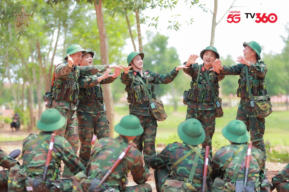 Bình An và khoảnh khắc đặc biệt với “Lữ đoàn 113 anh hùng” - Ảnh 3.