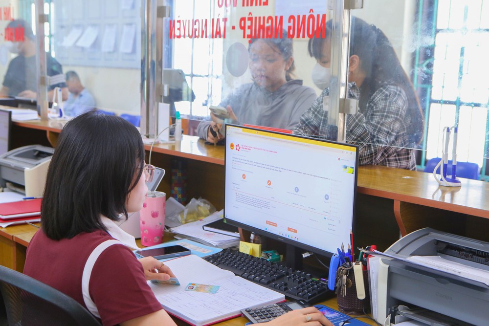 Chính quyền địa phương 2 cấp gỡ khó cấp giấy chứng nhận quyền sử dụng đất - Ảnh 2.