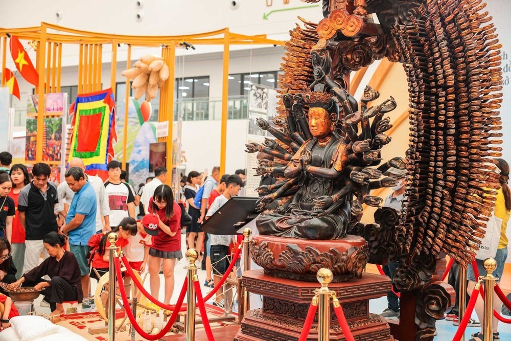 Triển lãm thành tựu đất nước: Du lịch các tỉnh, thành phố qua 34 gian trưng bày đặc sắc, độc đáo - Ảnh 9.