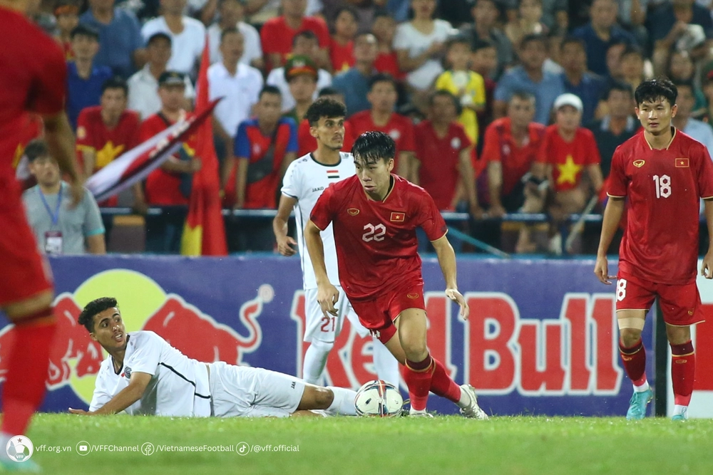 Thắng U23 Yemen 1-0, U23 Việt Nam đoạt vé dự giải châu Á và được AFC khen ngợi - Ảnh 1.