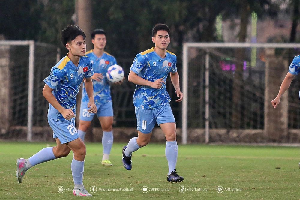 Lịch Thi Đấu Bóng Đá Hôm Nay 9/9: Trực Tiếp U23 Việt Nam Đấu Với U23 Yemen - Ảnh 1. Lịch Thi Đấu Bóng Đá Hôm Nay 9/9: Trực Tiếp U23 Việt Nam Đấu Với U23 Yemen - Ảnh 1.