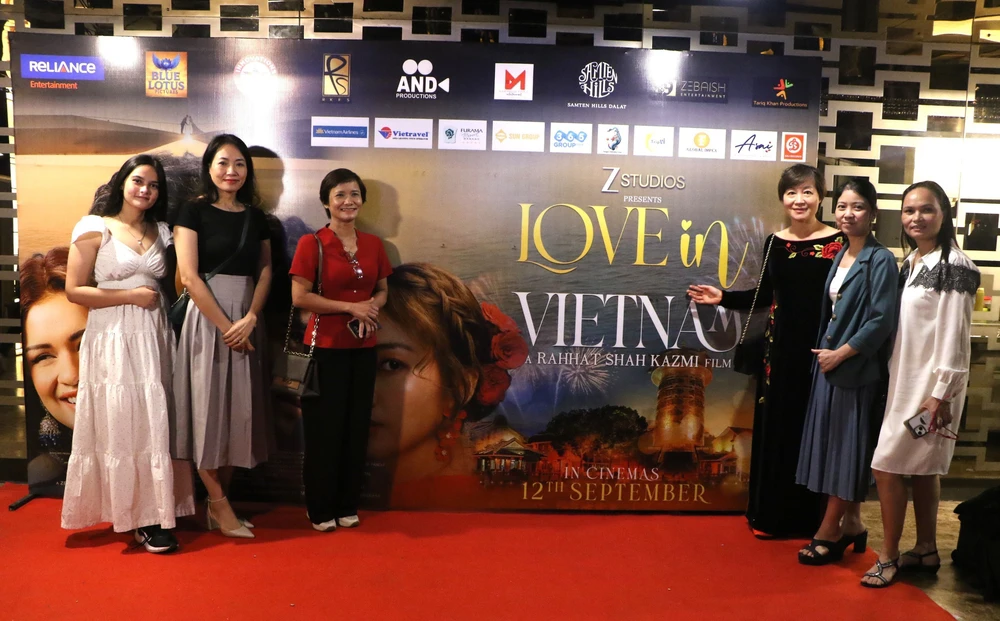 Bản tình ca &quot;Love in Vietnam&quot; khởi chiếu tại Ấn Độ - Ảnh 5.