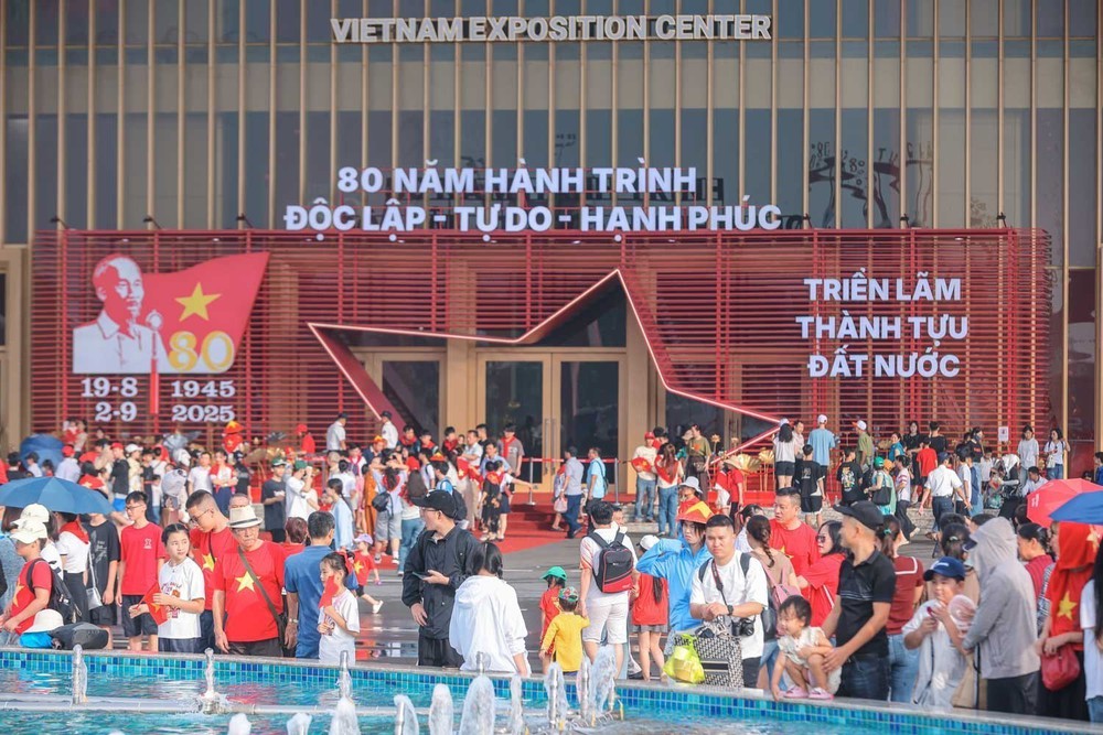 Hoàn thiện, phê duyệt chương trình Lễ bế mạc Triển lãm thành tựu Đất nước - Ảnh 2.