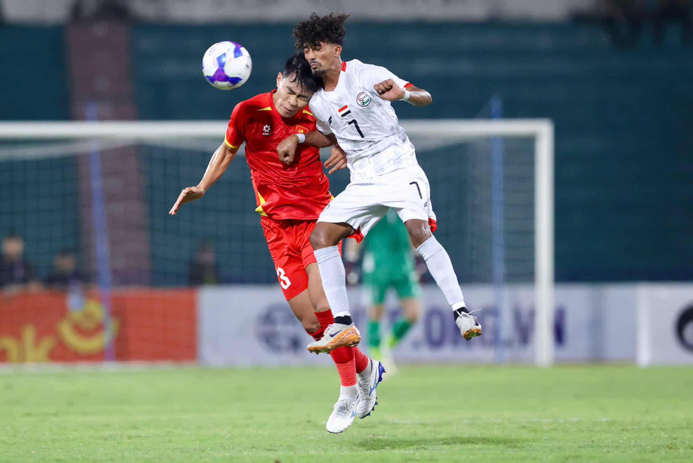TRỰC TIẾP bóng đá Việt Nam vs Yemen: U23 Việt Nam thay nguyên hàng công - Ảnh 2.