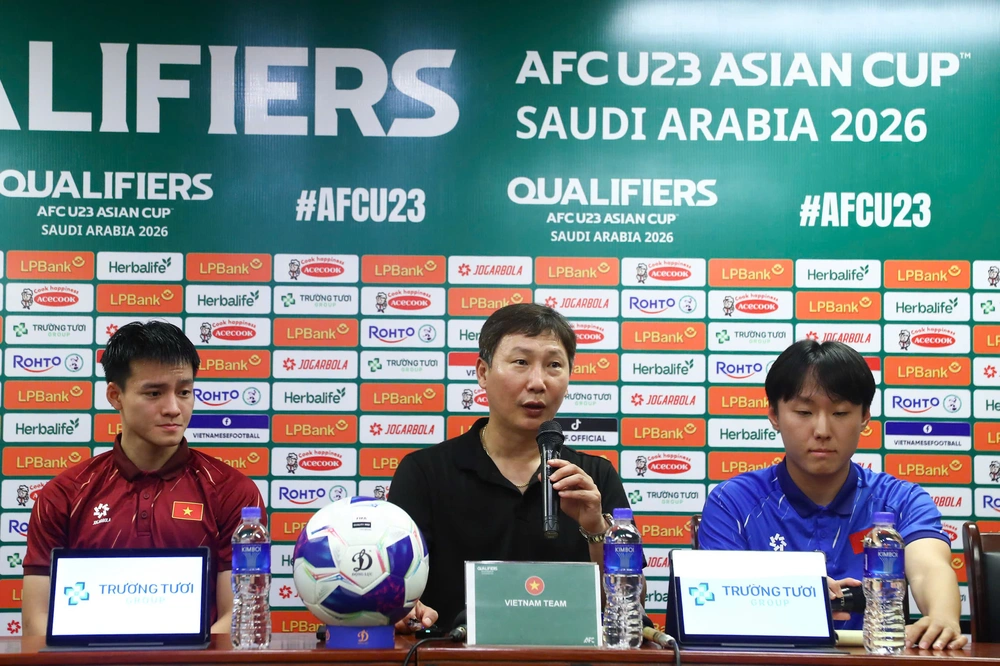 HLV Kim Sang Sik: ‘U23 Việt Nam đã rút ra được nhiều bài học’ - Ảnh 1.