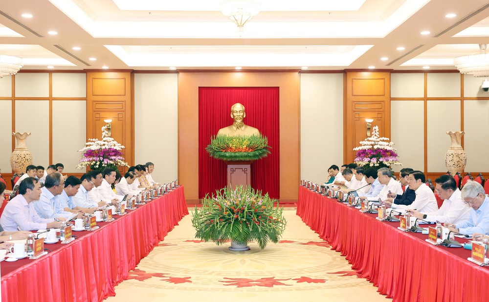 Bộ Chính trị, Ban Bí thư kết luận về định hướng số lượng cấp phó của cơ quan, tổ chức trong hệ thống chính trị - Ảnh 4.