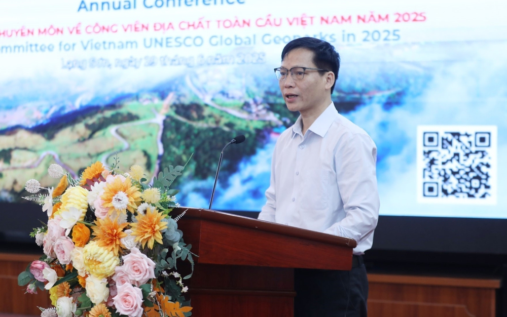 Khách quốc tế phấn khởi bắt đầu hành trình khám phá các địa danh ở Việt Nam - Ảnh 1.