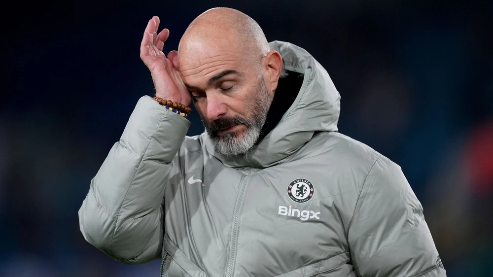 Chelsea gây sốc, công khai chỉ trích Enzo Maresca, tố cựu HLV 'thiếu bản lĩnh tinh thần và sự trưởng thành về mặt cảm xúc' - Ảnh 1.