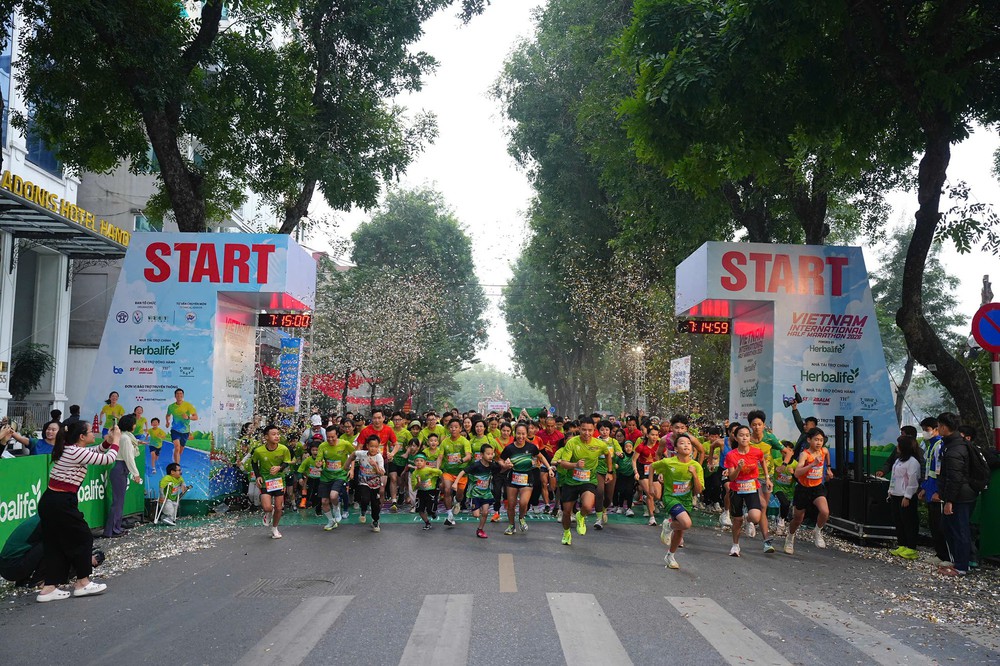 Giải Bán marathon Quốc tế Việt Nam 2026 kết thúc thành công - Ảnh 4.