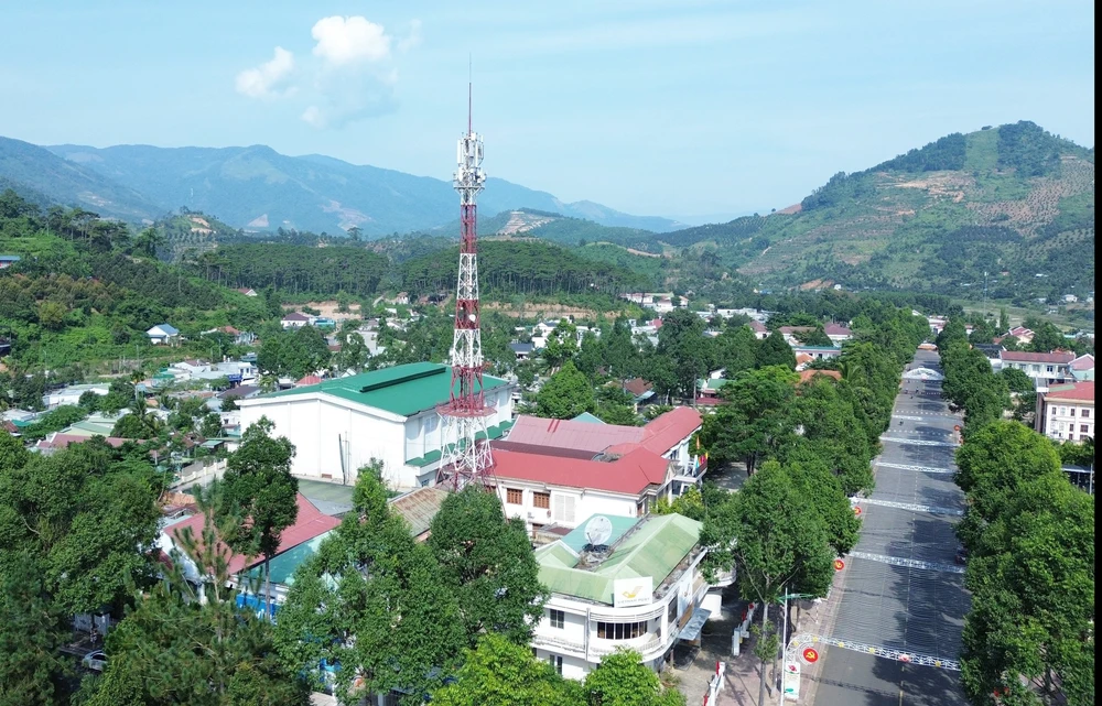 Chuyên gia Argentina: Việt Nam kiên định mục tiêu phát triển bền vững theo định hướng Đại hội XIII - Ảnh 2.
