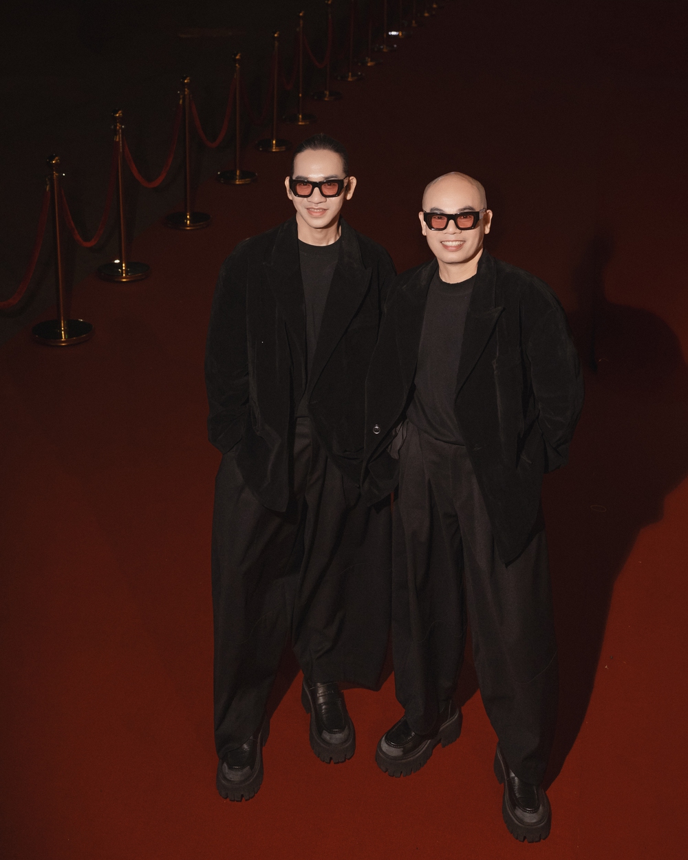 Dàn Hoa hậu, Á hậu đọ sắc thảm đỏ show VUNGOC&SON - Ảnh 1. Dàn Hoa hậu, Á hậu đọ sắc thảm đỏ show VUNGOC&SON - Ảnh 1.