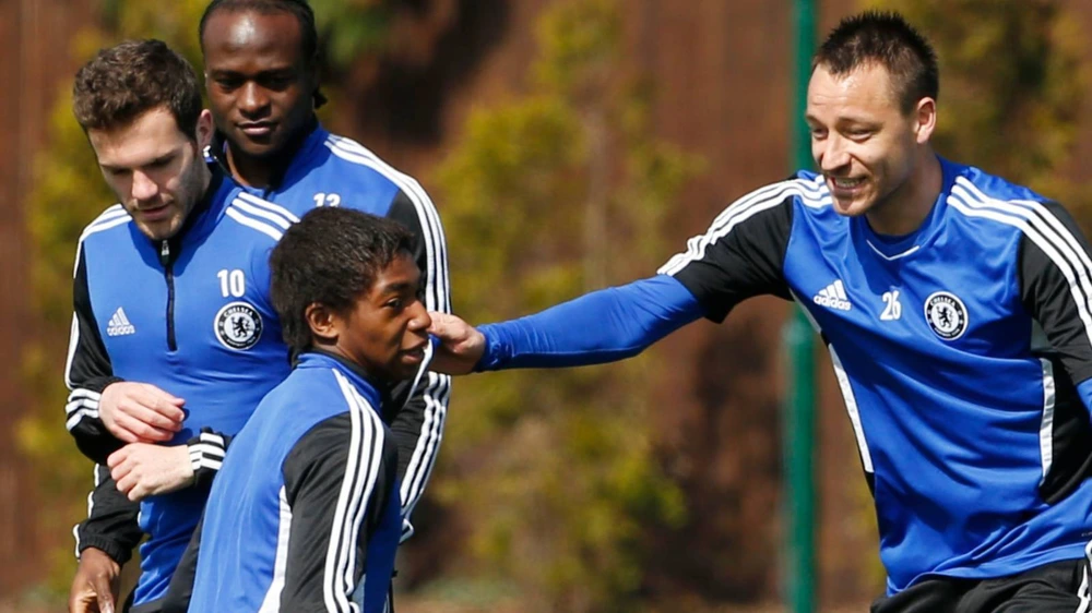 Cựu tài năng trẻ Chelsea nghẹn ngào tiết lộ chỉ còn 'vài ngày để sống' - Ảnh 1.