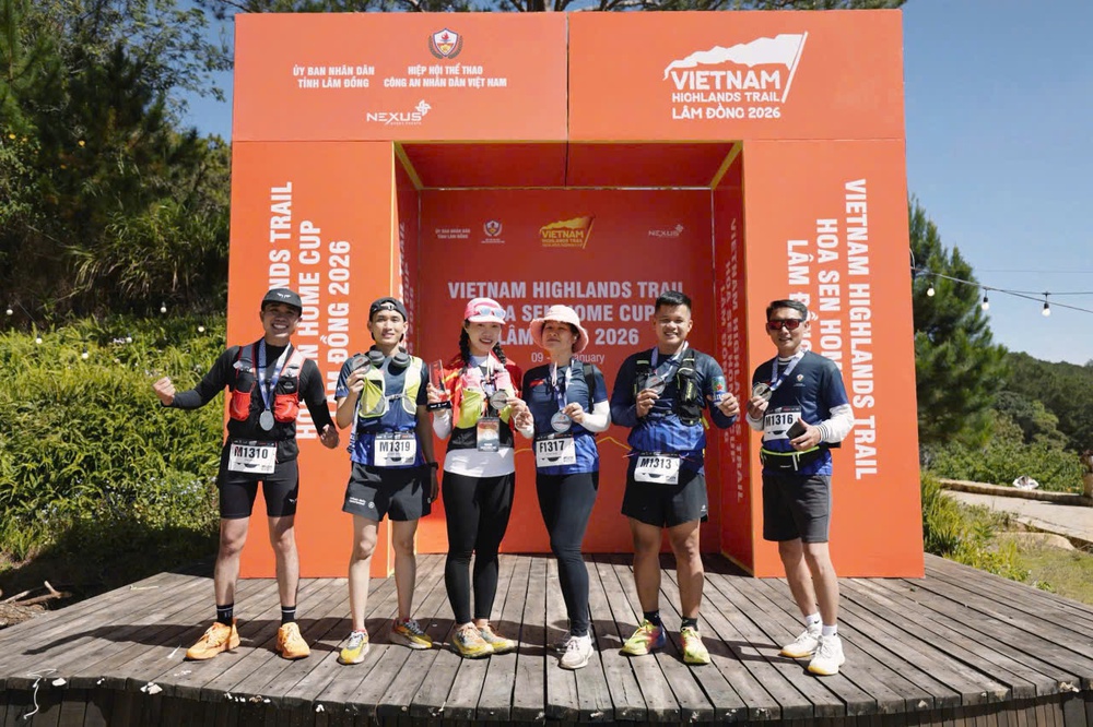 Hơn 1.000 vận động viên chinh phục Vietnam Highlands Trail - Lâm Đồng - Ảnh 2.
