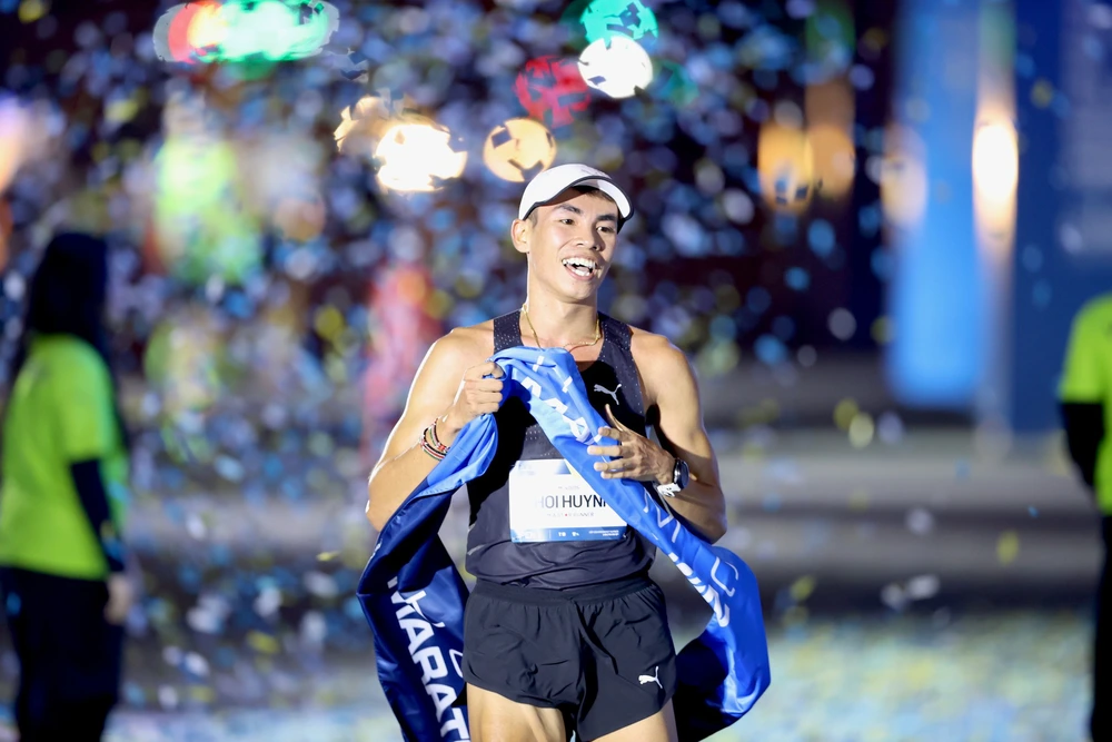 Tin nóng thể thao sáng 11/1: 4 tuyển thủ bóng chuyền nữ Việt Nam gia nhập đội bóng mới ở mùa giải 2026 - Ảnh 2.