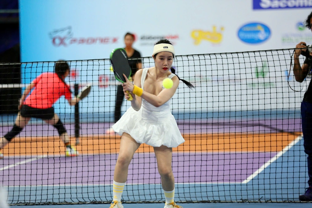 Từ sân chơi pickleball phong trào đến cơn sốt thể thao đô thị - Ảnh 1.