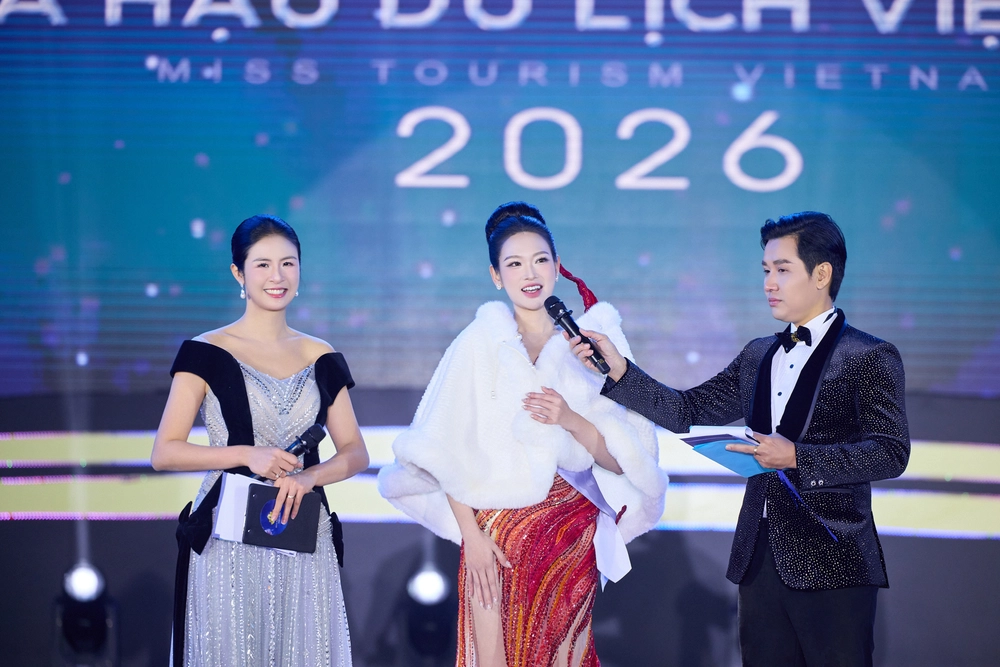 Nguyễn Phương Linh đăng quang Hoa hậu Du lịch Việt Nam 2026 - Ảnh 10. Nguyễn Phương Linh đăng quang Hoa hậu Du lịch Việt Nam 2026 - Ảnh 10.