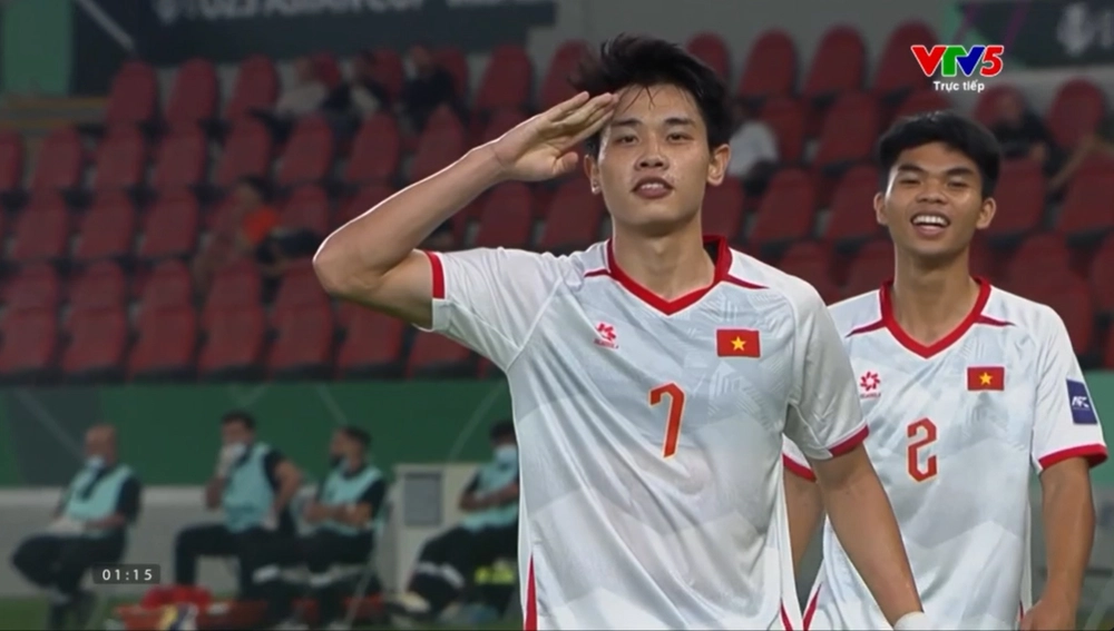 ĐIỂM NHẤN U23 Việt Nam vs U23 Saudi Arabia: Đẳng cấp Đình Bắc, Trung Kiên và 'phù thủy' Kim Sang Sik - Ảnh 3.