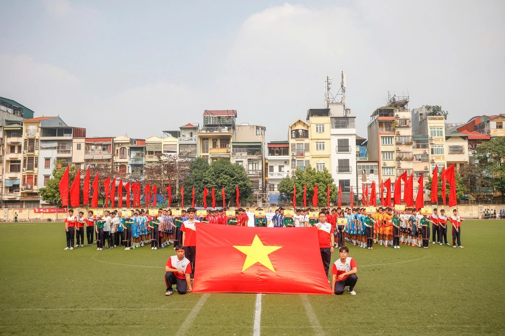 Khai mạc vòng loại phía Bắc TNSV THACO Cup 2026 - Ảnh 1. Khai mạc vòng loại phía Bắc TNSV THACO Cup 2026 - Ảnh 1.